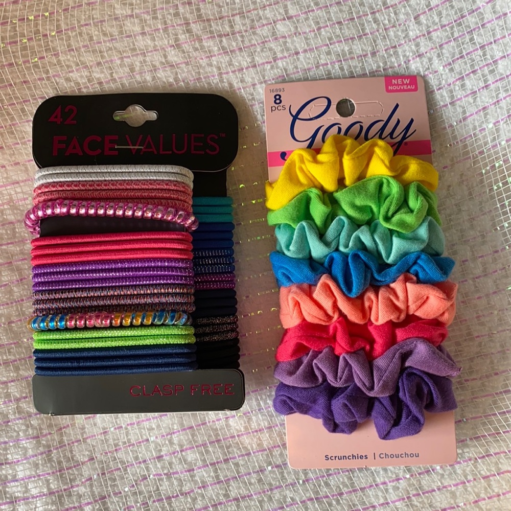 ***5 for $25*** Set of 2 Hair Accessories for Girls and Women